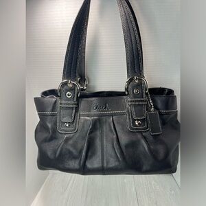 Coach  soho pleated Black Leather Shoulder Bag